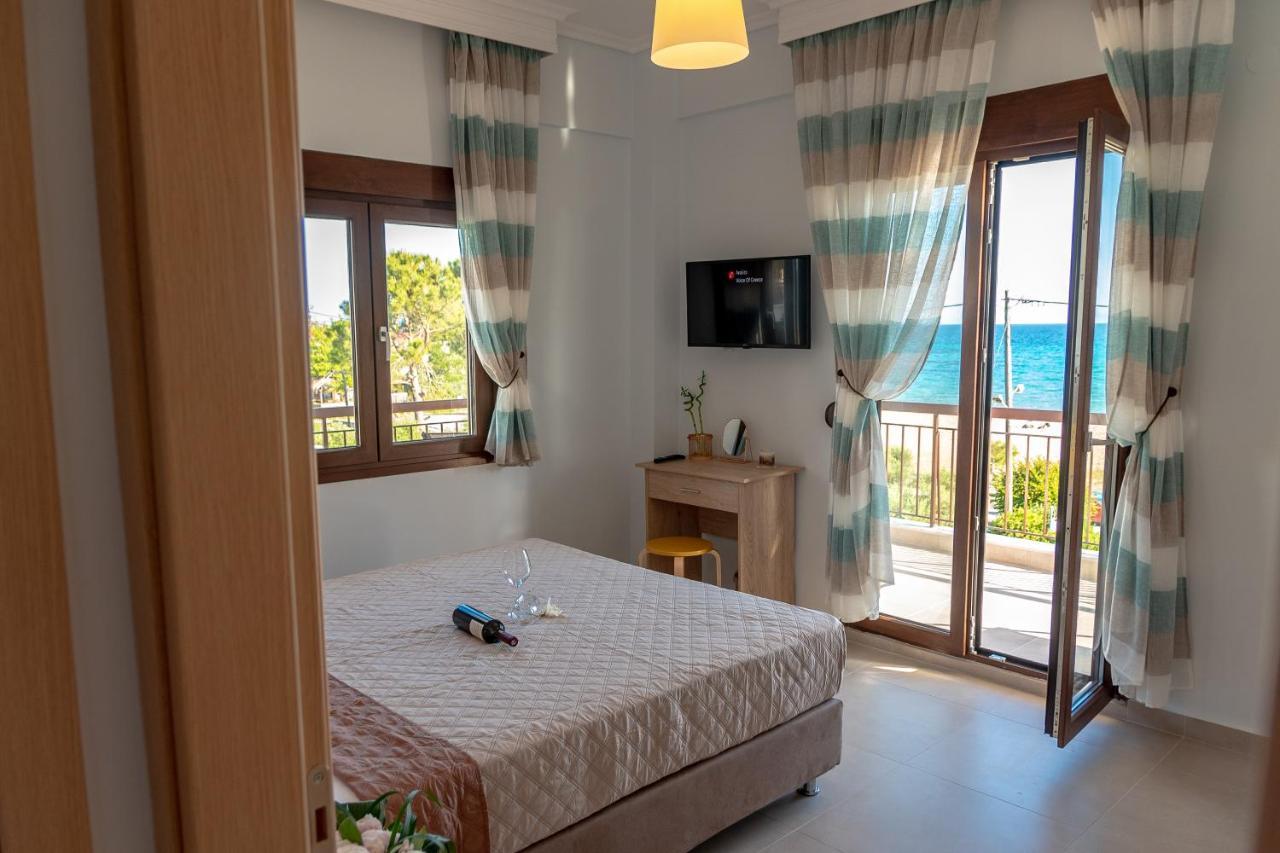 Dimi Seafront Apartment By Rentals Pro Services - Nea Moudania Ngoại thất bức ảnh