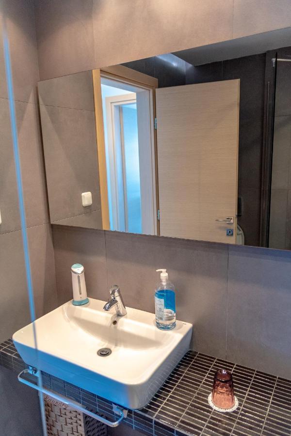 Dimi Seafront Apartment By Rentals Pro Services - Nea Moudania Ngoại thất bức ảnh