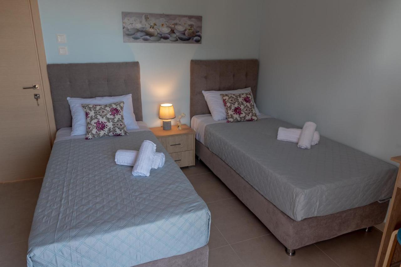 Dimi Seafront Apartment By Rentals Pro Services - Nea Moudania Ngoại thất bức ảnh