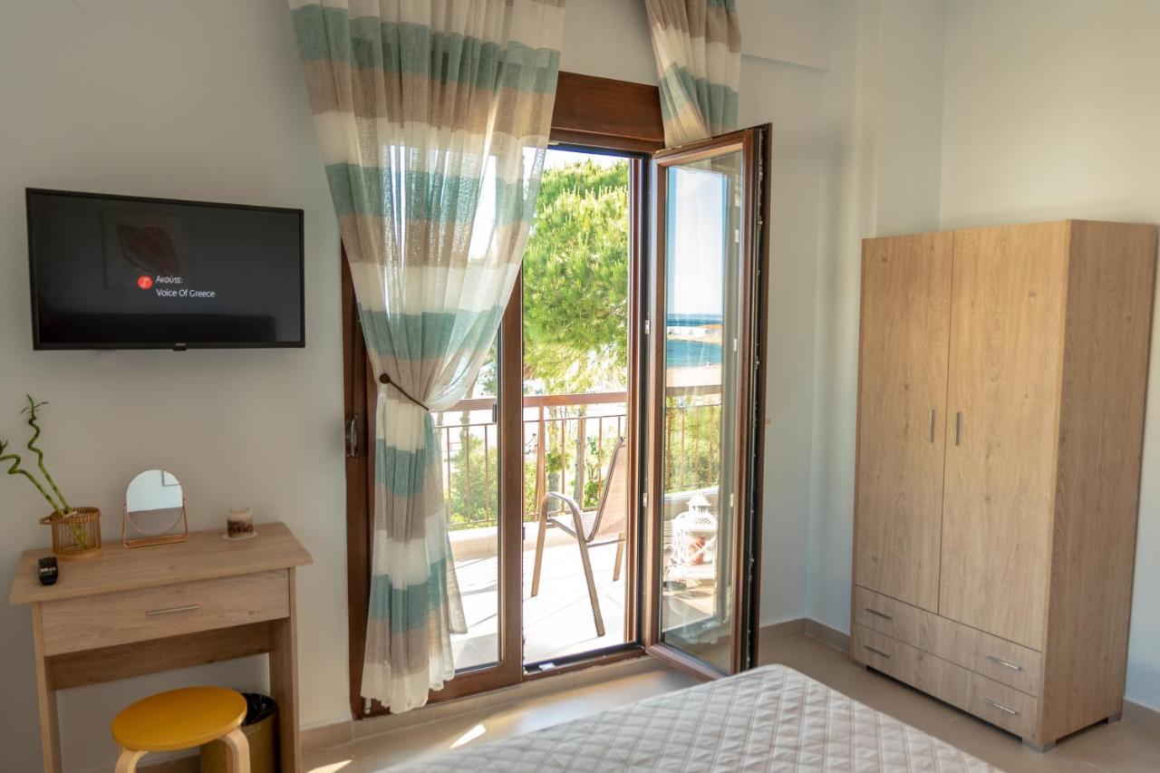 Dimi Seafront Apartment By Rentals Pro Services - Nea Moudania Ngoại thất bức ảnh
